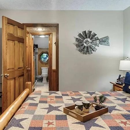 Villa Beary Peaceful Smokies Retreat: Hot-Tub & Pools Pigeon Forge Esterno foto