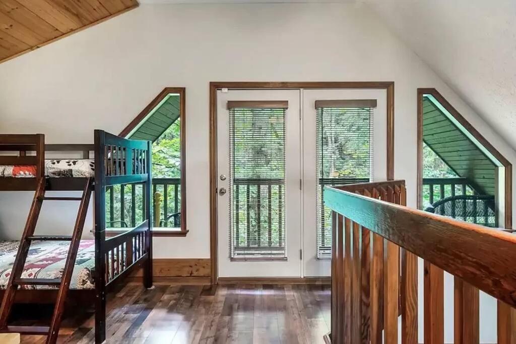 Villa Beary Peaceful Smokies Retreat: Hot-Tub & Pools Pigeon Forge Esterno foto