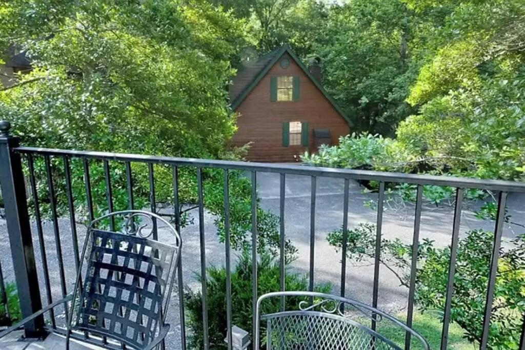 Villa Beary Peaceful Smokies Retreat: Hot-Tub & Pools Pigeon Forge Esterno foto